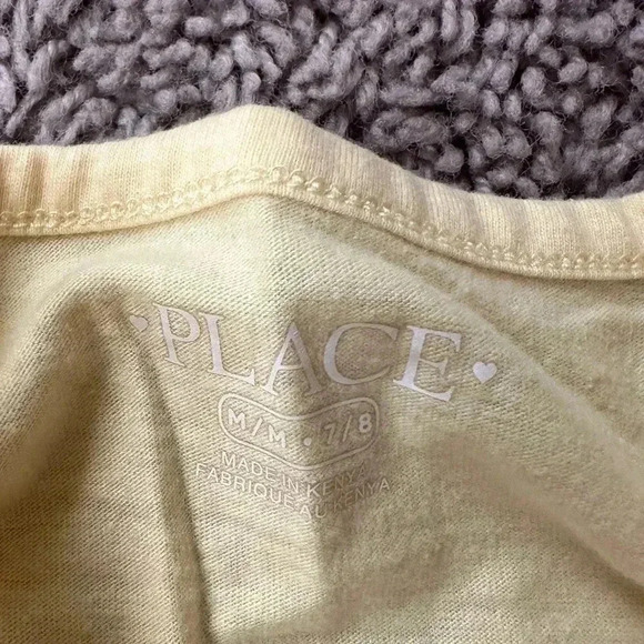 Yellow Top. - Picture 2 of 3